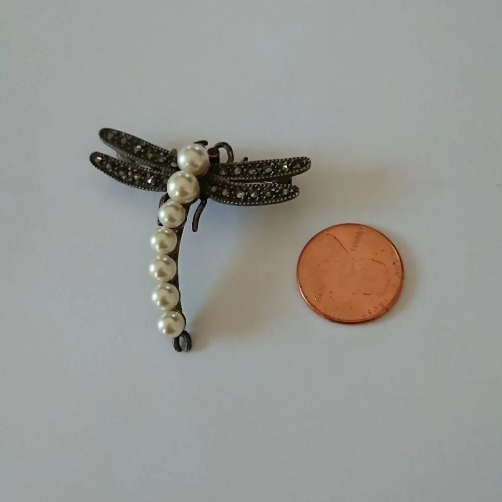 Silver & pearl with black crystal dragonfly brooch